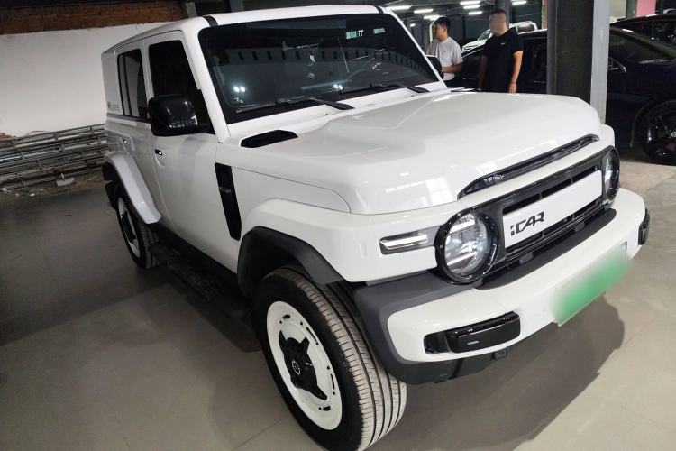 Used  V23 2025 401 Two-Wheel Drive Advanced Edition
