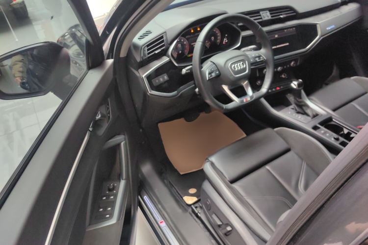 Used Audi Q3 Sportback 2022 40 TFSI Fashion Model