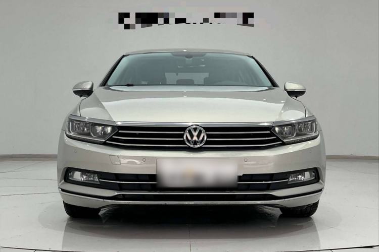 Used Volkswagen Magotan 2019 330TSI DSG Luxury Model China V Standard
