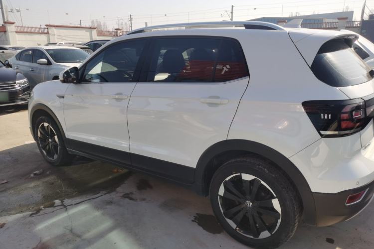 Used Volkswagen Tacqua 2021 200TSI DSG JoyConnect Edition
