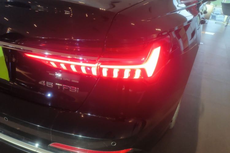 Used Audi A6L 2023 Revised 40 TFSI Luxury Dynamic Edition
