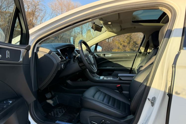 Used Ford Mondeo 2018 EcoBoost 180 Smart Control Fashion Model China V Standard