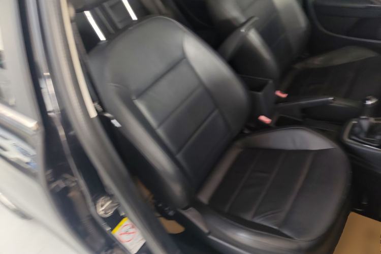 Used Volkswagen Lavida 2013 Revised Version 1.4 TSI Manual Comfort Edition
