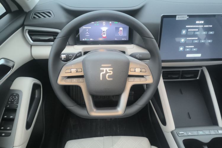 Used BYD Yuan UP 2025 Intelligent Driving Version 401 KM Dynamic Edition
