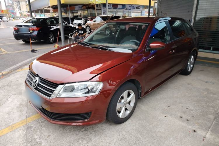Used Volkswagen Gran Lavida 2013 1.6L Automatic Fashion Model