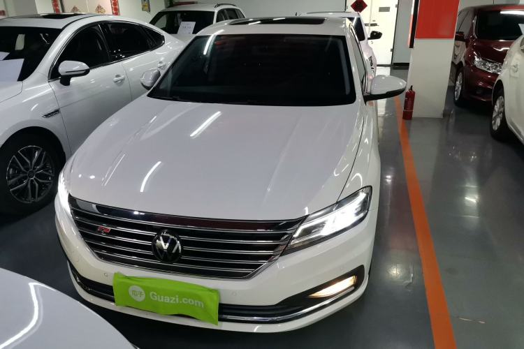 Used Volkswagen Lavida 2022 280TSI DSG Luxury Edition
