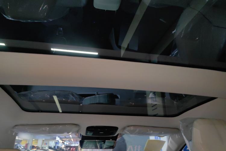 Used Toyota Camry 2024 Dual-Engine 2.5HG Prestige Edition
