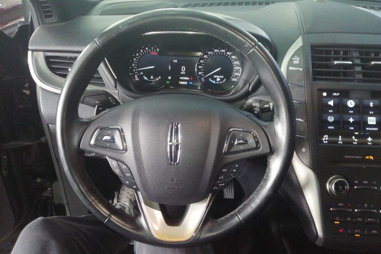 Used Lincoln MKC 2017 2.0T Two-Wheel Drive Deluxe Edition