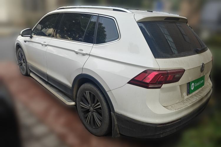 Used Volkswagen Tiguan L 2019 330TSI Automatic Two-Wheel Drive Panoramic Comfort Edition China VI Standard
