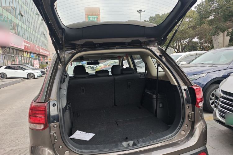 Used Mitsubishi Outlander 2019 2.4L 4x4 Zhi Xiang Edition 7 Seats China VI Standard
