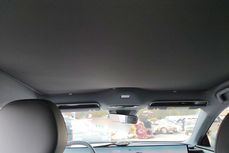 Used  E8 2024 550 km Range Rear-Drive Dragon Edition
