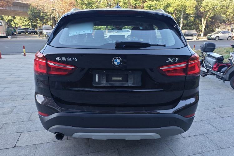 Used BMW X1 2016 sDrive18Li Luxury Model
