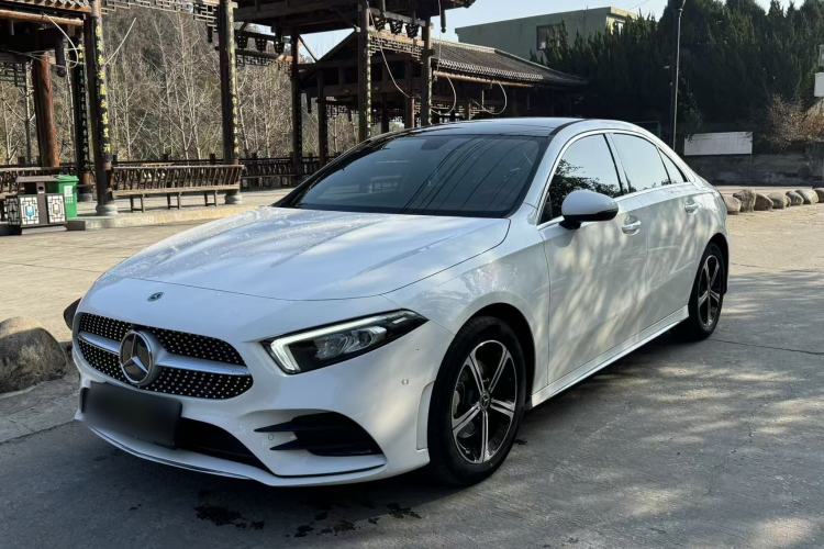 Used Mercedes-Benz A-Class 2022 Second Facelift A 200 L Sport Sedan Fashion Version