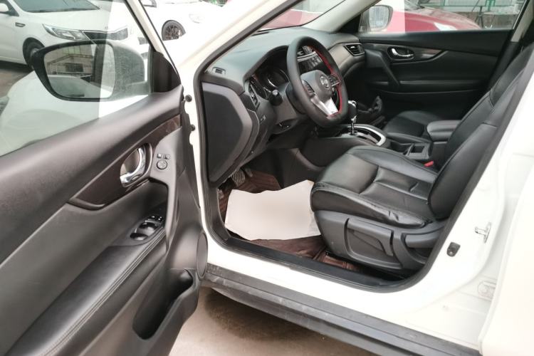 Used Nissan X-Trail 2017 2.0L CVT Comfort Edition 2WD
