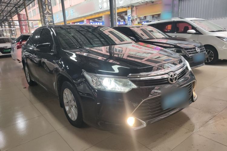 Used Toyota Camry 2016 2.0G 10th Anniversary Leading Edition