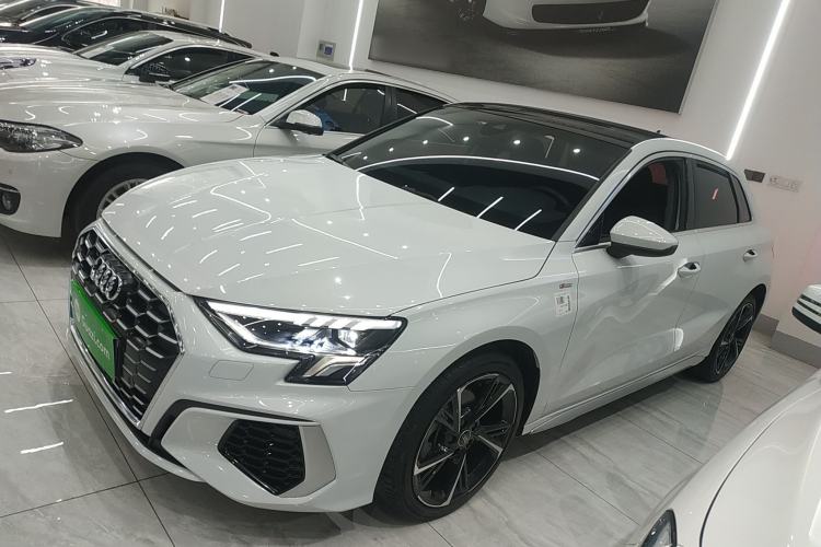 Used Audi A3 2024 Sportback 35 TFSI Fashionable Sports Model
