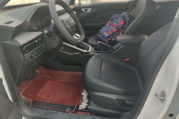 Used Wuling Alvez 2023 1.5L CVT Comfort Edition
