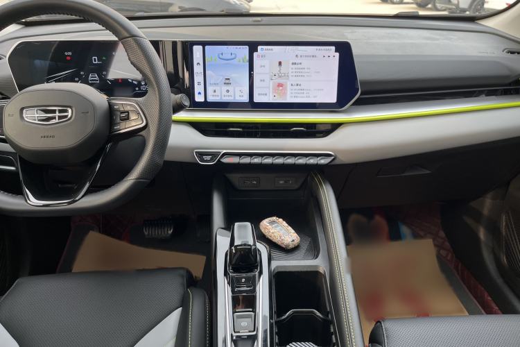 Used Geely Auto Coolray 2022 Bin Yue COOL 1.5TD DCT Hot Engine Edition
