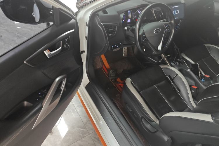 Used Hyundai Veloster 2012 1.6T Automatic Luxury Edition
