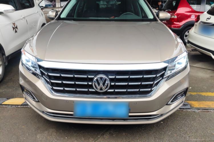 Used Volkswagen Passat 2019 330TSI Elite Edition China VI
