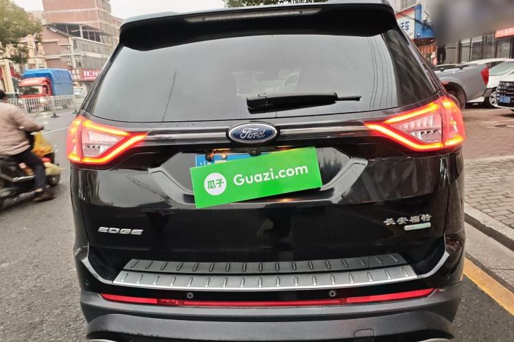 Used Ford Edge 2018 EcoBoost 245 Two-Wheel-Drive Titanium 7-Seater China V Standard
