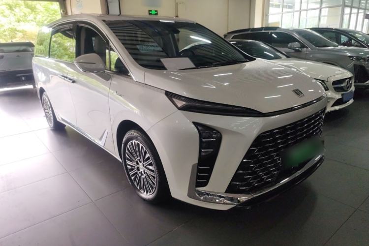 Used Buick GL8 New Energy 2024 Lu Zun Deluxe Edition 7-Seater
