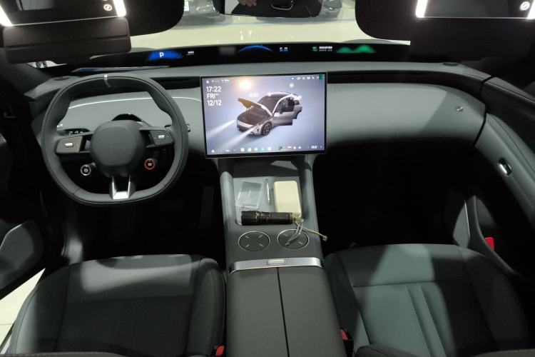 Used  YU7 2025 Ultra-Long Range Rear-Wheel Drive Version
