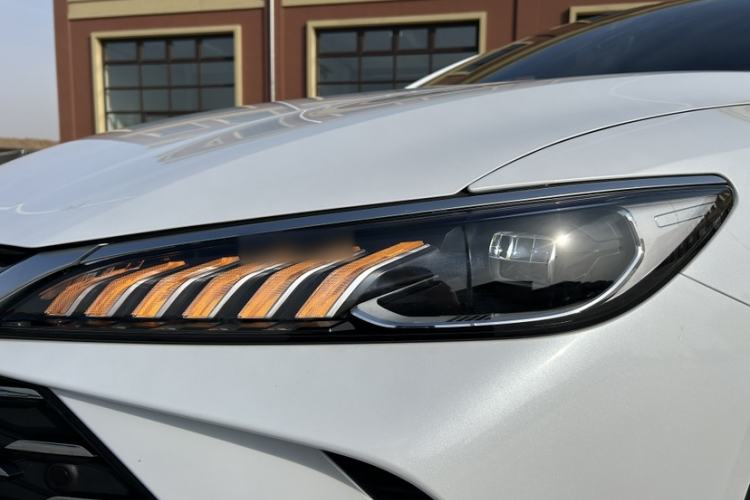 Used BYD Qin PLUS 2025 DM-i Smart Drive 120KM Superior Model