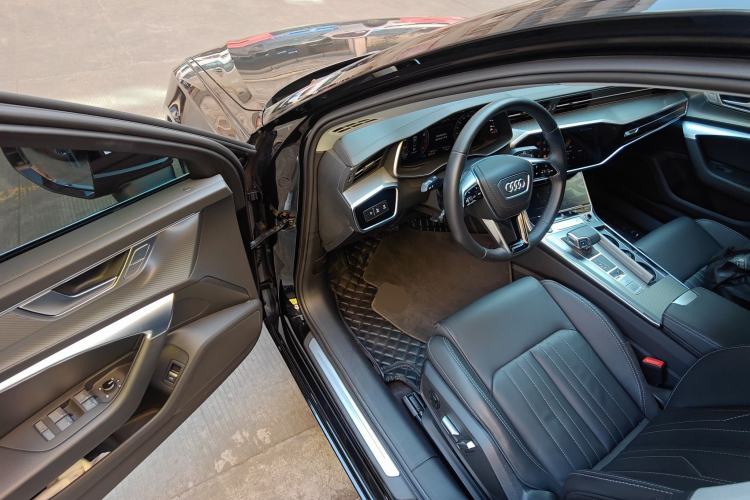 Used Audi A6L 2023 45 TFSI Prestige Elegant Edition
