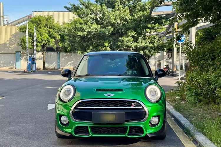 Used  MINI 2016 2.0T COOPER S Pioneer Edition
