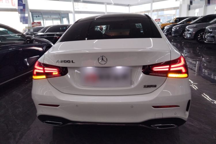 Used Mercedes-Benz A-Class 2021 A 200 L Sport Sedan Fashion Model
