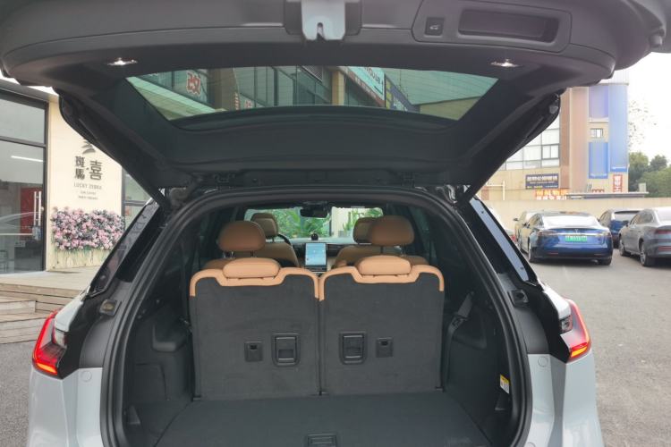 Used Nio ES8 2022 75 kWh Six-Seater Version
