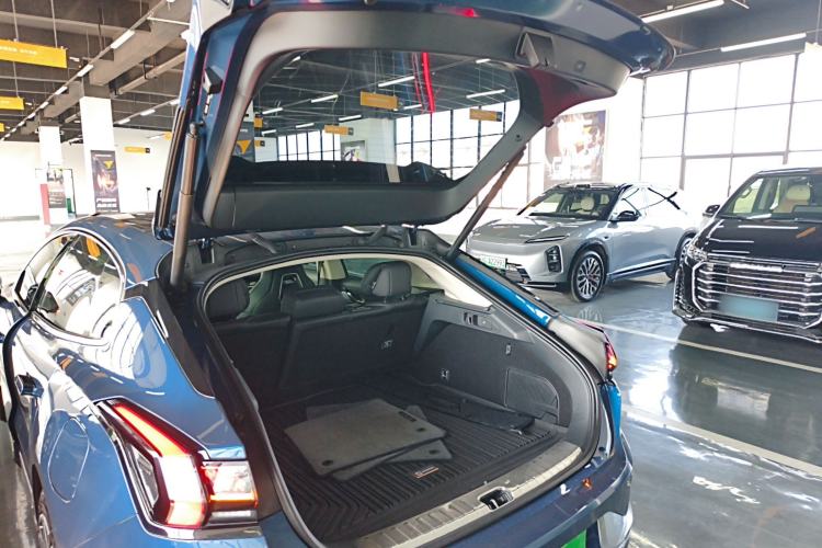 Used Zeekr 001 2023 ME Edition 100 kWh