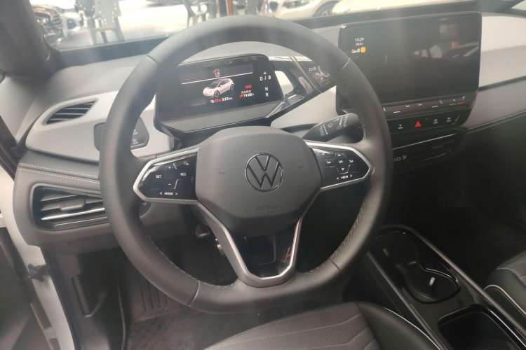 Used Volkswagen ID.3 2024 Outstanding Edition
