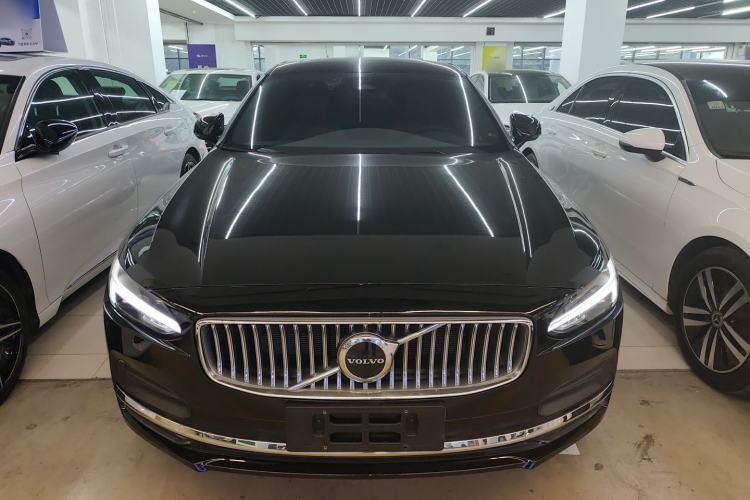 Used Volvo S90 2025 B5 Zhiyuan Luxury Edition