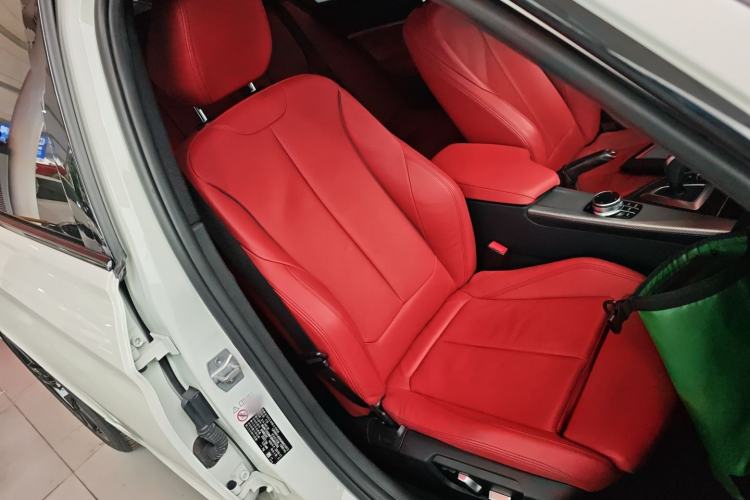 Used BMW 3 Series 2019 320i M Sport Night Edition
