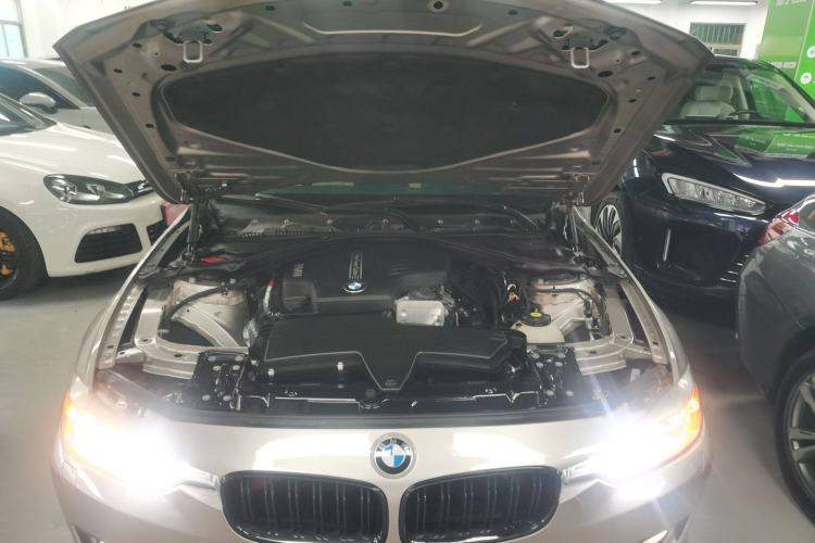 Used BMW 3 Series 2014 320i Active Edition
