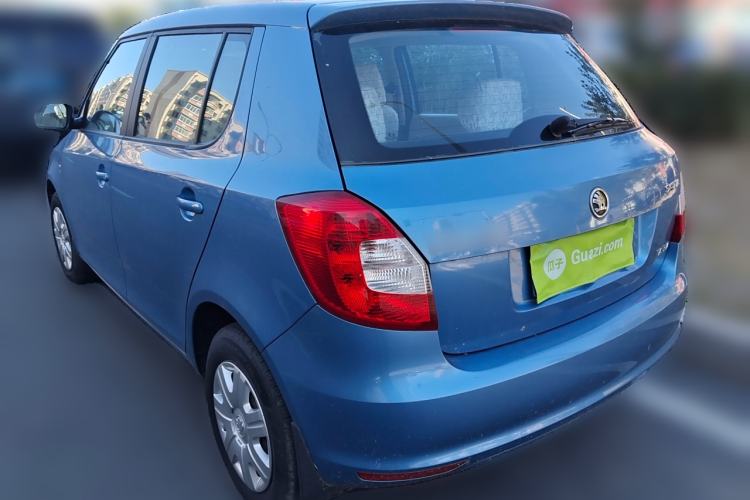 Used Skoda Fabia 2014 1.4L Automatic Crystal Edition
