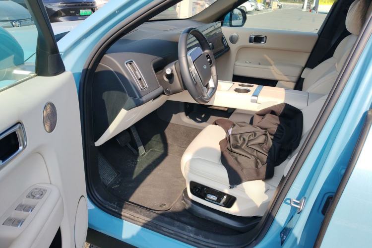 Used Li Auto L7 2024 Ultra Model
