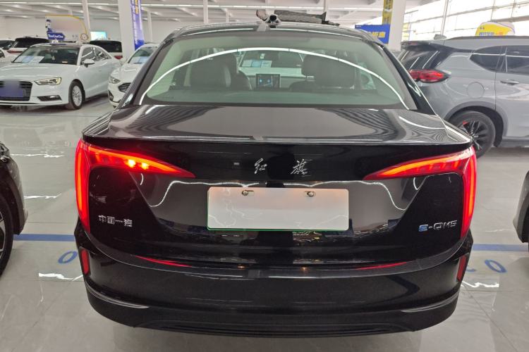 Used Hongqi E-QM5 2022 431 km Charge & Enjoy Edition
