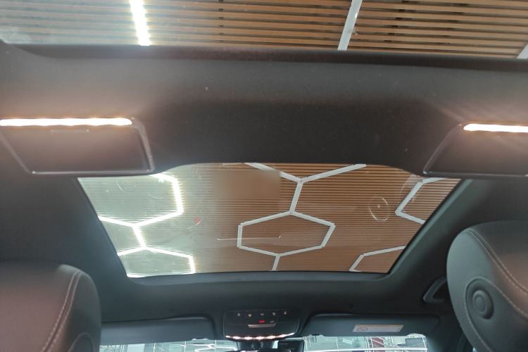 Used Mercedes-Benz GLC 2020 GLC 260 L 4MATIC Dynamic Model
