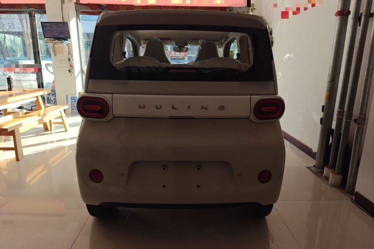 Used Wuling Hongguang MINIEV 2024 3rd Generation 215km Youth Edition
