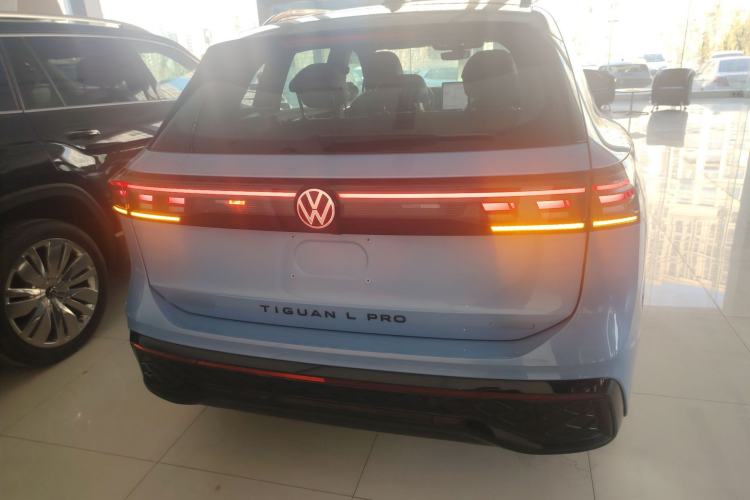 Used Volkswagen Tiguan L 2024 PRO 380TSI Four-Wheel Drive R-Line Prestige Edition
