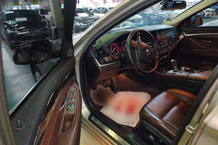 Used BMW 5 Series 2014 525Li Luxury Design Package
