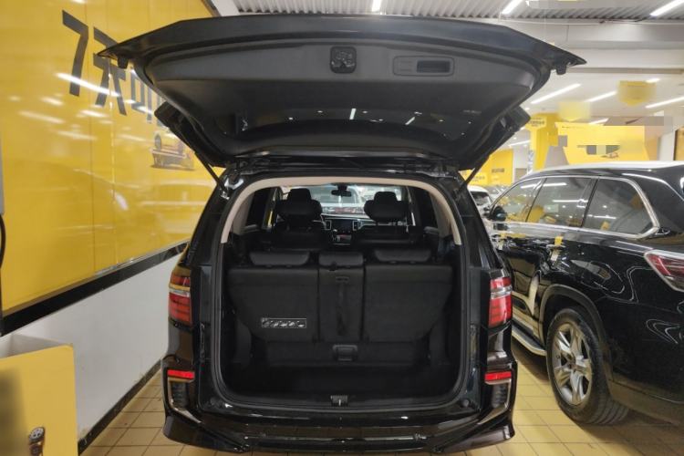 Used Honda Elysion 2019 2.0L Hybrid Luxury Edition