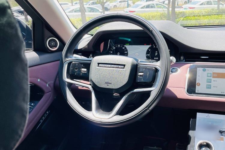 Used Land Rover Range Rover Evoque 2022 Aurora L 249 PS R-Dynamic Luxury Edition
