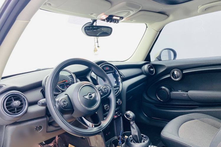 Used  MINI 2014 1.2T ONE+