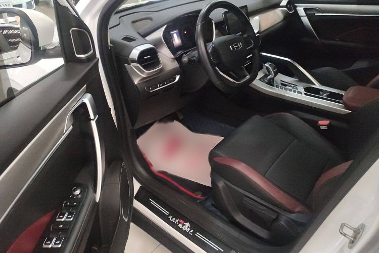 Used Geely Auto Coolray 2020 Facelift 240T DCT Hunter
