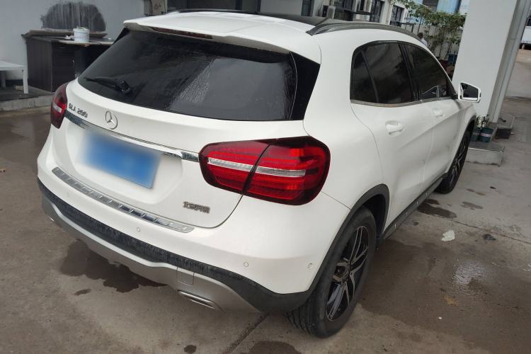 Used Mercedes-Benz GLA 2017 GLA 200 Fashion Model
