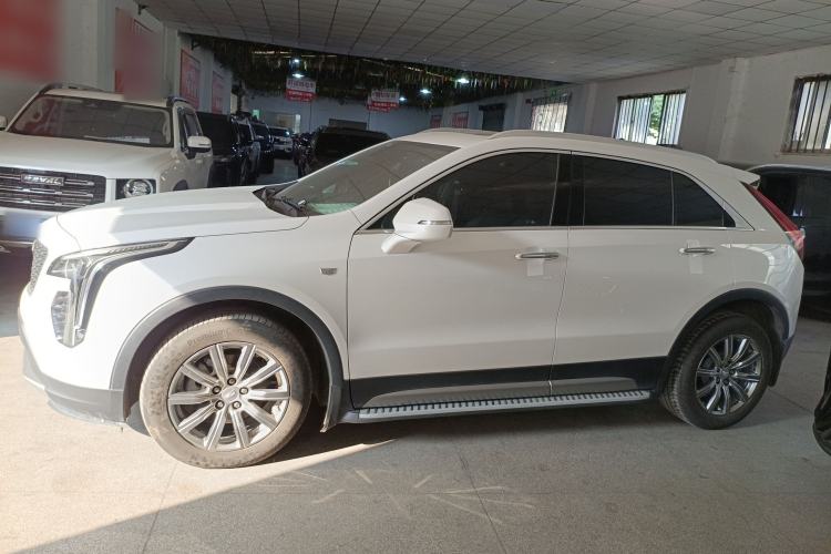 Used Cadillac XT4 2018 28T Two-Wheel Drive Leading Version
